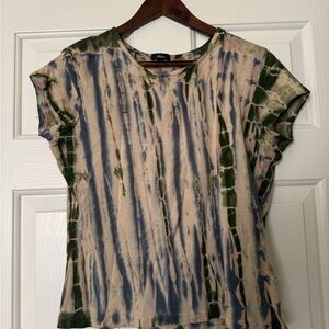 Storm Olive and Navy Tie-Dye Short Sleeve Top